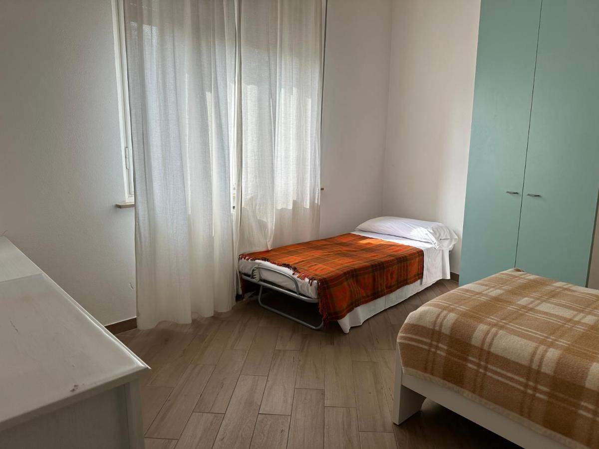 Appartamento Via Centro Verona Luaran gambar