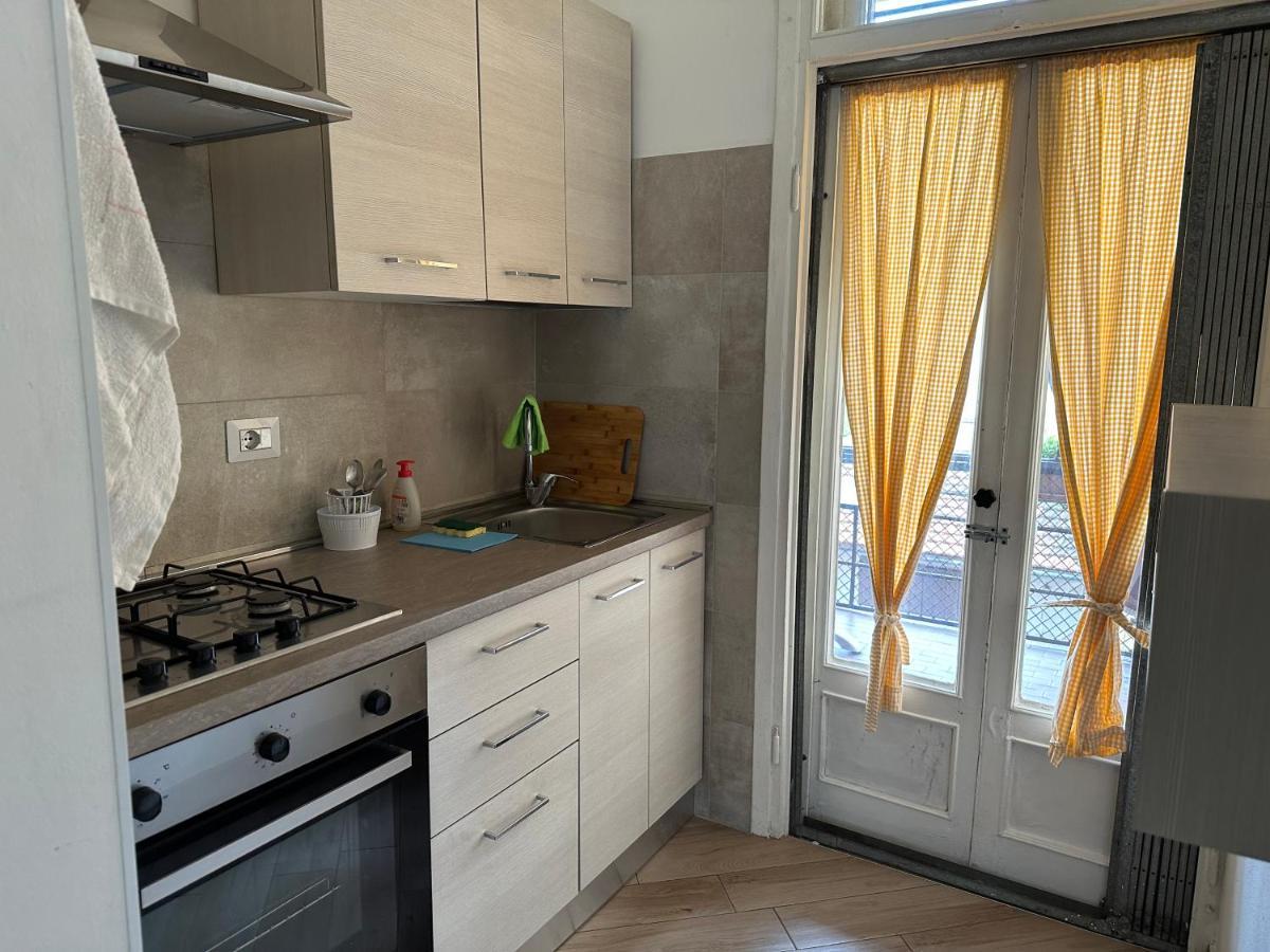 Appartamento Via Centro Verona Luaran gambar